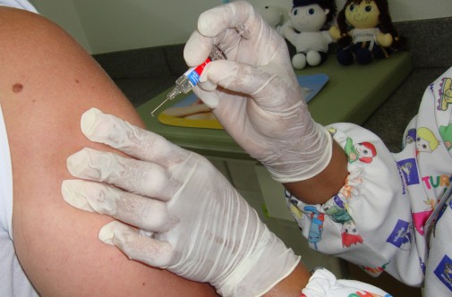 Novo público-alvo é beneficiado com vacina contra o HPV